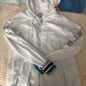 Bench White Zip-Up Hoodie with stripes small